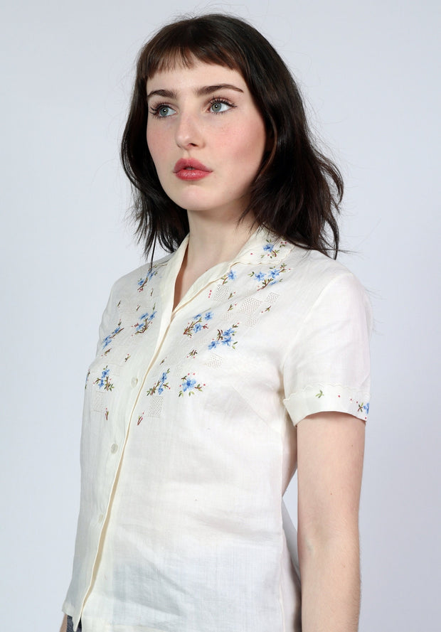 Vintage Embroidered Blouse/Exquisite Needlepoint Work/